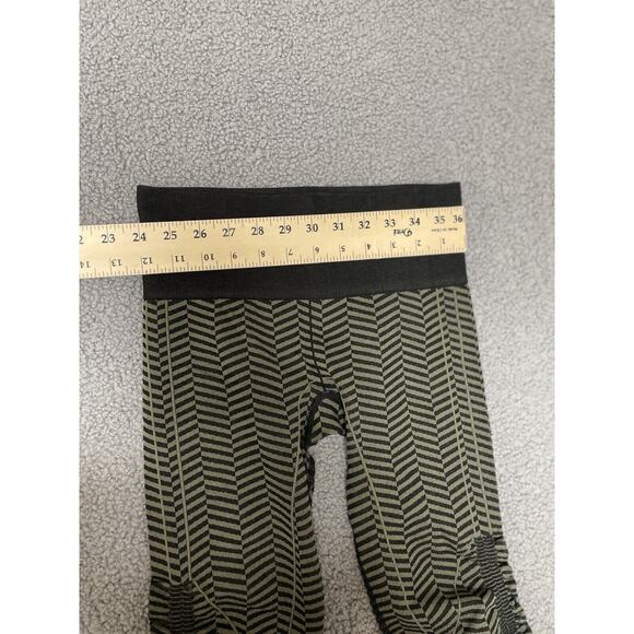 Lululemon Leggings Womens 4 black green Cropped In The Flow Ruched Seamless 17" - Picture 6 of 7